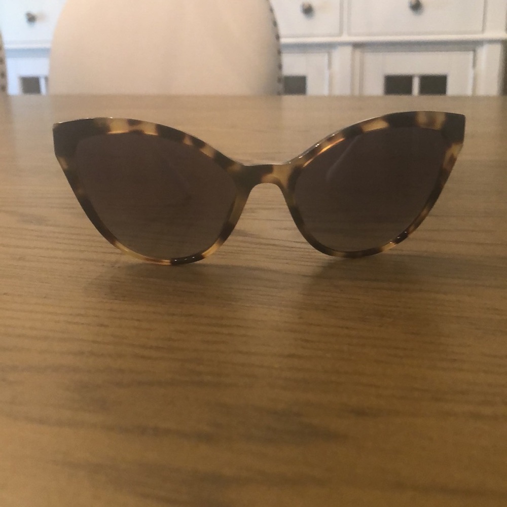 MUU MIU Cat Eye Sunglasses - Picture 2 of 6
